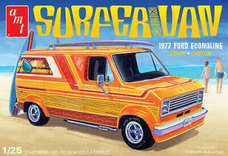 AMT - 1977 Ford Econoline Surfer Van 1/25