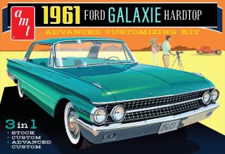 Amt - 61 Ford Galaxie Hardtop 1/25