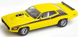 Revell USA 1971 Plymouth GTX Street Machine Model Kit 1/24