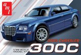 AMT 2005 Chrysler 300C 1/25